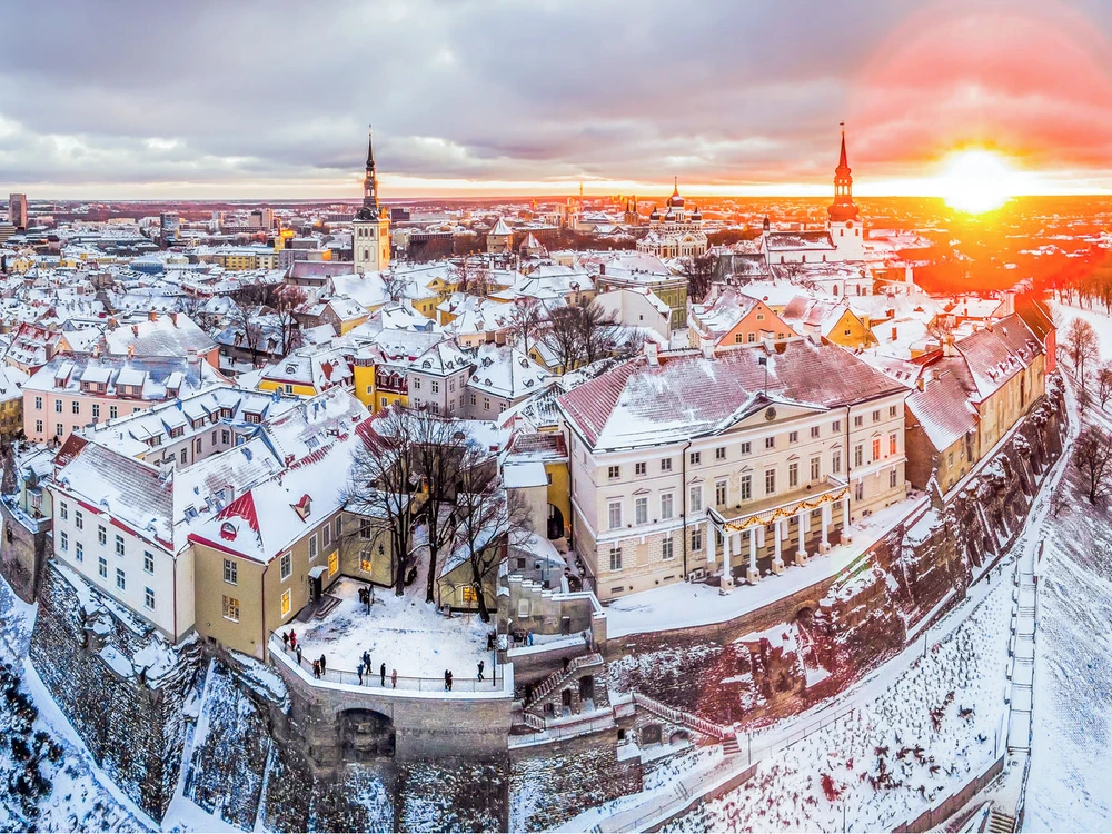 Blick über die verschneite Altstadt