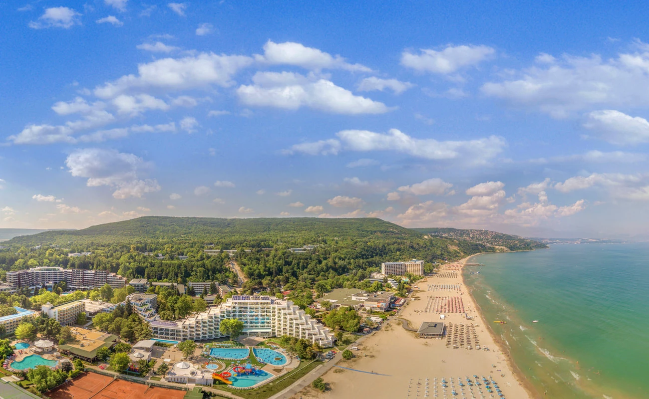 Maritim Hotel Paradise Blue Albena - Luftbild